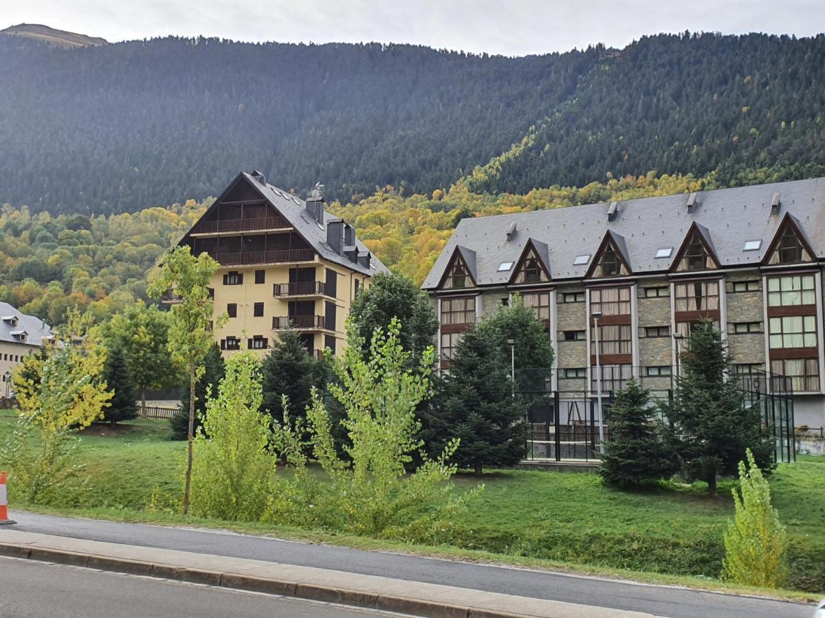Апартаменты Vielha XIV Экстерьер фото